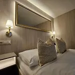 Wellness & Restaurant Zoborska, Free Parking בית הארחה