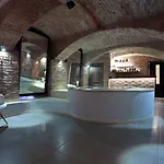 Penzion Wellness & Restaurant Zoborska, Free Parking