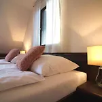 Wellness & Restaurant Zoborska, Free Parking Penzion