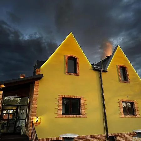 Wellness & Restaurant Zoborska, Free Parking Гостевой дом