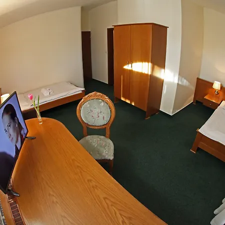 Гостевой дом Wellness & Restaurant Zoborska, Free Parking Нитра