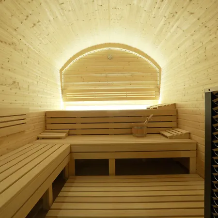 Wellness&restaurant Zoborská, Free Parking Pensión 4*