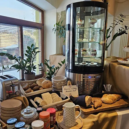 Wellness & Restaurant Zoborska, Free Parking 4* Nitra