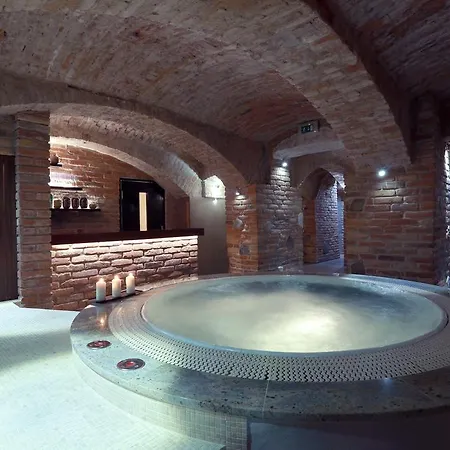 Wellness & Restaurant Zoborska, Free Parking 3* Nitra
