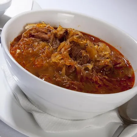 Wellness & Restaurant Zoborska, Free Parking Гостевой дом 4*