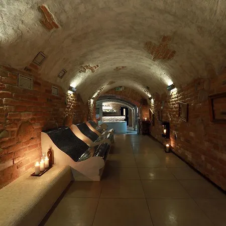 Penzion Wellness & Restaurant Zoborska, Free Parking Nitra