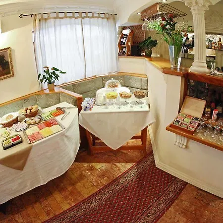 Penzion&wellness Zoborska 3*