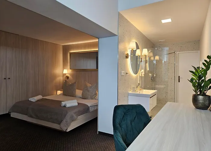 Wellness & Restaurant Zoborska, Free Parking 4*