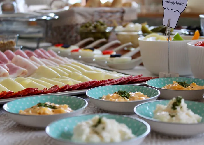 Wellness & Restaurant Zoborska, Free Parking Πανσιόν